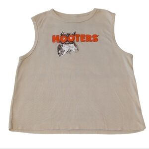 Hooters Tank Top Semi Cropped Size Medium